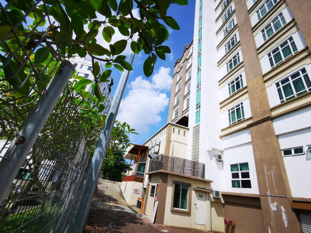 Homestay Sa De' Viana Apartment Kota Bahru Luaran gambar